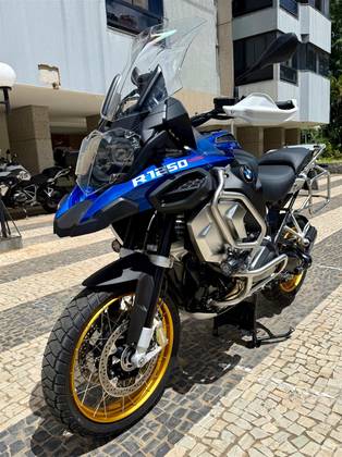 BMW R 1250 GS ADVENTURE PREMIUM RALLYE BMW R 1250 GS ADVENTURE PREMIUM RALLYE